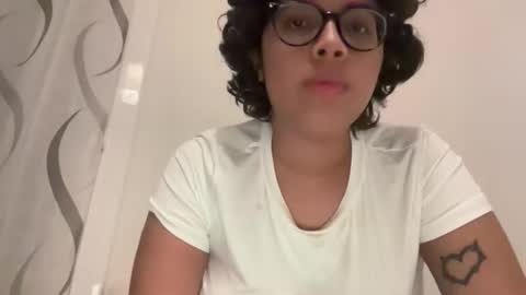 venusdeper online show from October 2025 10:45:01 PM