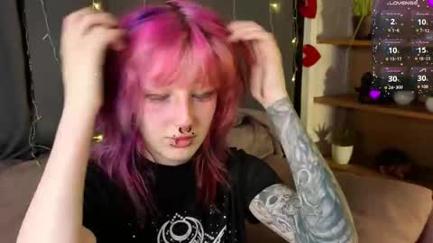 Erica online show from March 2026 08:12:01 PM