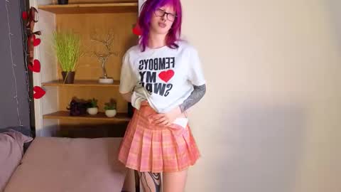 Erica online show from March 2026 08:45:02 PM