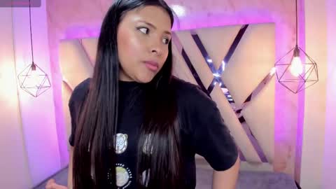 Domelipa  online show from December 2024 01:18:01 AM