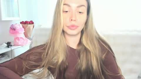 Snapshot of veronarolls chatting on March 2026 04:13:02 PM Lolitalolz online show from March 2026 04:13:02 PM