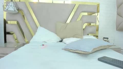 Veronica Martinez  online show from May 2026 03:12:02 AM