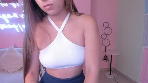 Snapshot of veronicablue1 chatting on May 2026 09:28:01 AM Vero online show from May 2026 09:28:01 AM