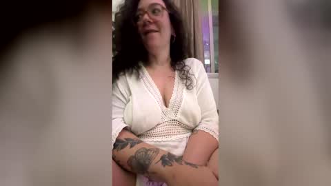 Snapshot of veronicadiscovery chatting on February 2026 01:37:02 AM veronicadiscovery online show from February 2026 01:37:02 AM