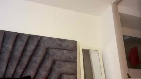 Snapshot of veronicadussan chatting on February 2025 12:22:02 AM Miss Veronica dussan Tw Veronicasm IG Ashveronica online show from February 2025 12:22:02 AM