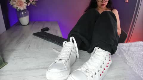 Snapshot of veronicafalcon chatting on May 2026 09:01:02 PM Veronica online show from May 2026 09:01:02 PM
