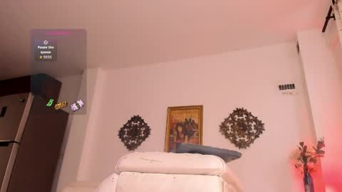 Snapshot of veronicagilss chatting on May 2026 04:45:02 PM Veronica Gills online show from May 2026 04:45:02 PM