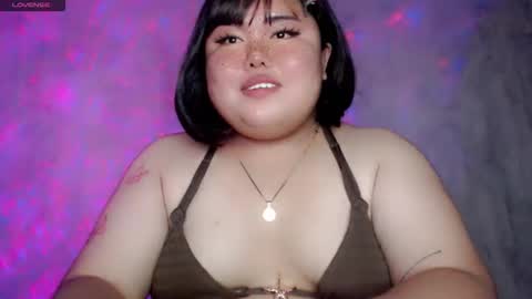 Snapshot of veronicakisses chatting on February 2026 06:00:02 AM MS. VERONICA 22 I love Aza 3 online show from February 2026 06:00:02 AM