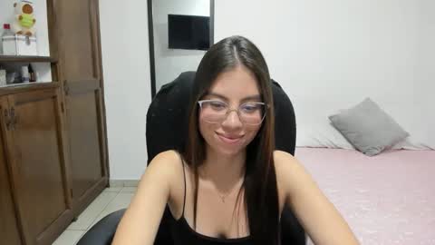 Veronica Miller online show from March 2026 03:32:01 AM