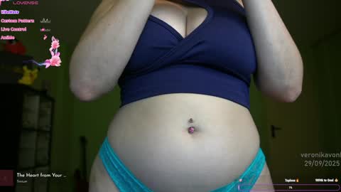 Snapshot of veronikavonk chatting on September 2025 02:55:01 PM Veronika von Kleist online show from September 2025 02:55:01 PM