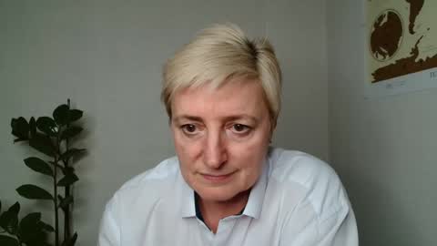 Snapshot of verony_ chatting on March 2025 05:38:02 PM verony_ online show from March 2025 05:38:02 PM