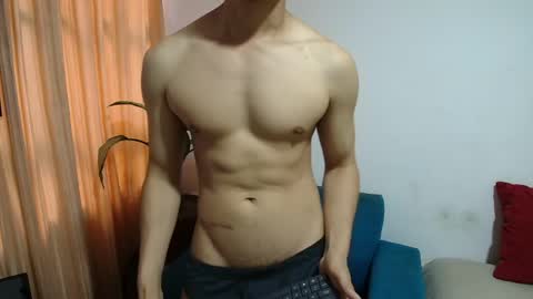 versatileguuy online show from March 2026 10:31:02 PM