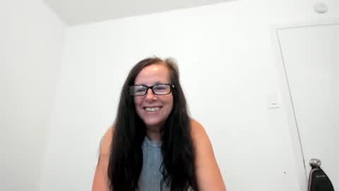 verysassypeachgoddess online show from July 2026 01:17:01 PM