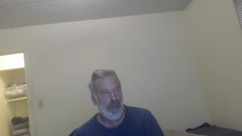 hairy man online show from December 2024 01:12:01 AM