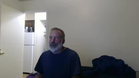 hairy man online show from October 2025 11:46:01 PM