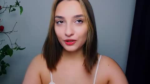 Ana online show from November 2025 12:42:02 PM