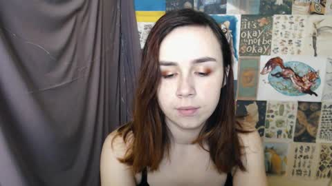 Snapshot of veryveryvery_shy chatting on December 2024 06:32:01 AM veryveryvery_shy online show from December 2024 06:32:01 AM