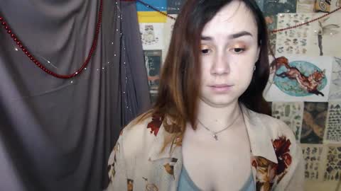 Snapshot of veryveryvery_shy chatting on December 2024 06:52:02 AM veryveryvery_shy online show from December 2024 06:52:02 AM