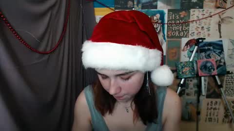 Snapshot of veryveryvery_shy chatting on December 2024 09:55:01 AM veryveryvery_shy online show from December 2024 09:55:01 AM