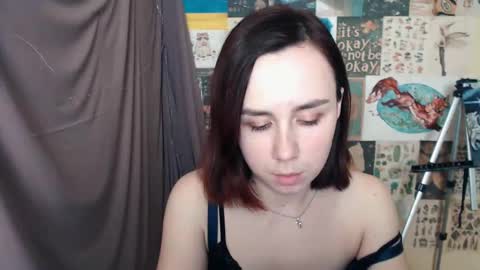 Snapshot of veryveryvery_shy chatting on January 2025 09:44:02 AM veryveryvery_shy online show from January 2025 09:44:02 AM