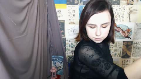 Snapshot of veryveryvery_shy chatting on January 2025 10:08:01 AM veryveryvery_shy online show from January 2025 10:08:01 AM