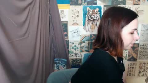 Snapshot of veryveryvery_shy chatting on January 2025 07:07:02 AM veryveryvery_shy online show from January 2025 07:07:02 AM