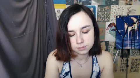 Snapshot of veryveryvery_shy chatting on February 2025 06:28:01 AM veryveryvery_shy online show from February 2025 06:28:01 AM