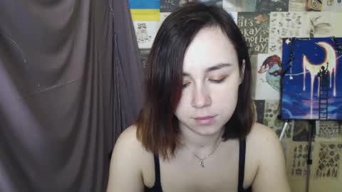Snapshot of veryveryvery_shy chatting on March 2025 06:29:01 AM veryveryvery_shy online show from March 2025 06:29:01 AM