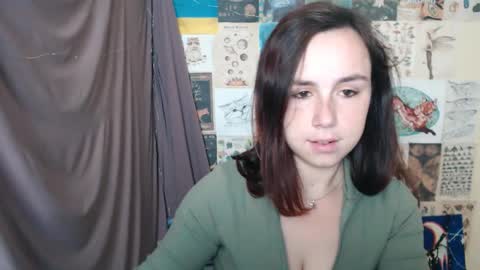 Snapshot of veryveryvery_shy chatting on September 2025 05:40:01 AM veryveryvery_shy online show from September 2025 05:40:01 AM
