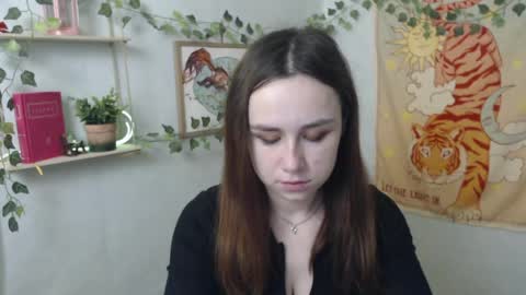 Snapshot of veryveryvery_shy chatting on April 2026 05:41:01 AM veryveryvery_shy online show from April 2026 05:41:01 AM