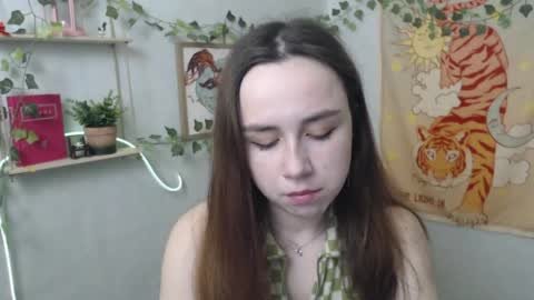 Snapshot of veryveryvery_shy chatting on April 2026 05:27:02 AM veryveryvery_shy online show from April 2026 05:27:02 AM