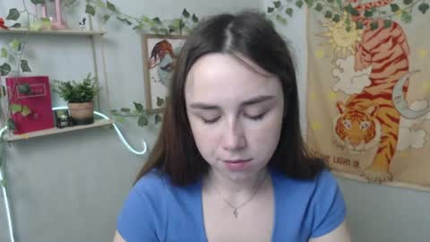 Snapshot of veryveryvery_shy chatting on April 2026 05:34:01 AM veryveryvery_shy online show from April 2026 05:34:01 AM