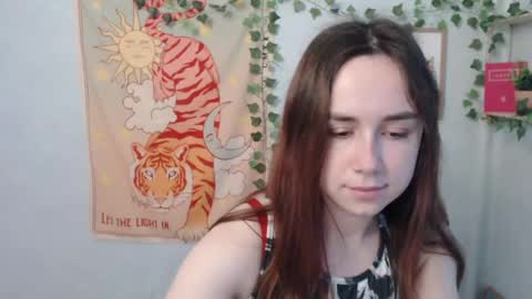 Snapshot of veryveryvery_shy chatting on May 2026 05:37:02 AM veryveryvery_shy online show from May 2026 05:37:02 AM