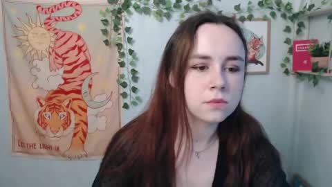 Snapshot of veryveryvery_shy chatting on June 2026 05:30:02 AM veryveryvery_shy online show from June 2026 05:30:02 AM