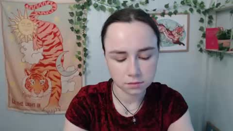 Snapshot of veryveryvery_shy chatting on June 2026 05:34:01 AM veryveryvery_shy online show from June 2026 05:34:01 AM