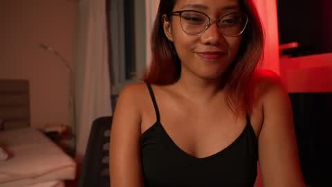 Snapshot of vexanyx chatting on May 2026 03:29:02 PM Vexa Nyx online show from May 2026 03:29:02 PM