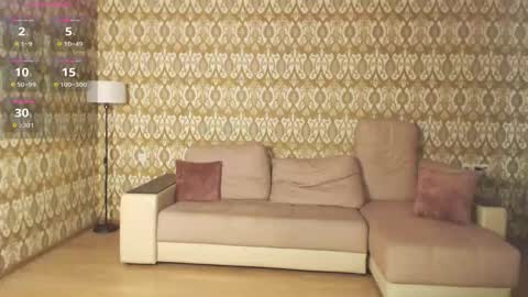 vi_luxxxy online show from April 2026 02:47:02 AM