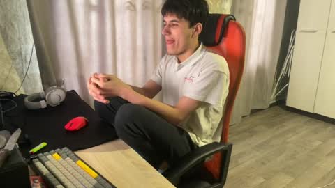 vialeras online show from April 2026 03:04:02 AM