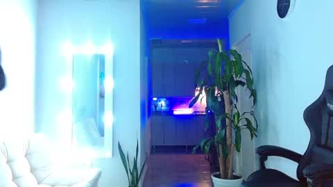 Ariana  online show from December 2024 01:12:01 AM