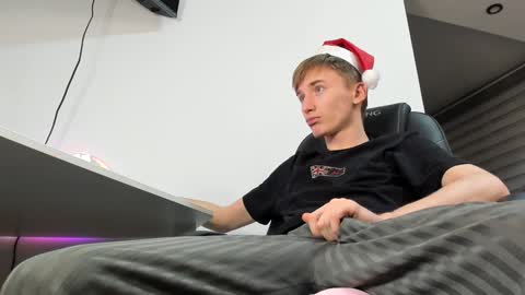 Snapshot of vibemygirl chatting on January 2025 12:46:02 PM vibemygirl online show from January 2025 12:46:02 PM