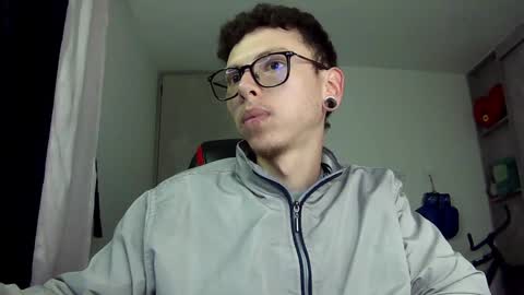 Snapshot of vicent_brais chatting on December 2024 05:09:02 AM Vicent Brais online show from December 2024 05:09:02 AM