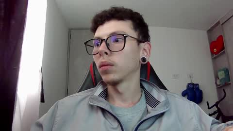 Snapshot of vicent_brais chatting on December 2024 11:22:02 AM Vicent Brais online show from December 2024 11:22:02 AM