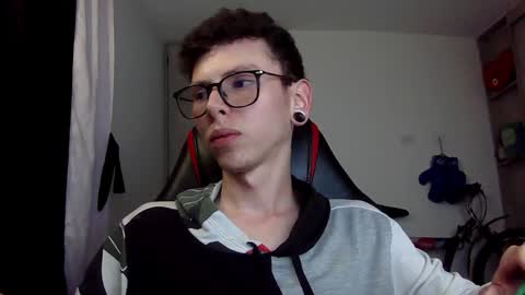 Snapshot of vicent_brais chatting on December 2024 05:38:02 AM Vicent Brais online show from December 2024 05:38:02 AM