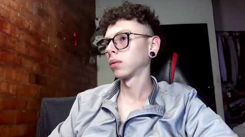 Snapshot of vicent_brais chatting on February 2025 12:26:01 AM Vicent Brais online show from February 2025 12:26:01 AM