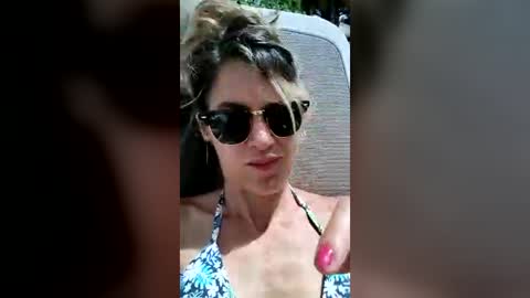 Snapshot of viciosillaa chatting on July 2026 10:43:01 AM viciosillaa online show from July 2026 10:43:01 AM