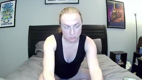 Vicki Stockings online show from February 2026 02:29:01 AM