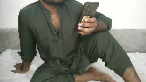 vickpie24 online show from October 2025 03:46:02 PM