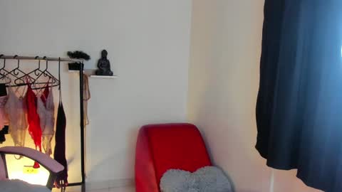 Vicky online show from January 2025 02:30:01 AM