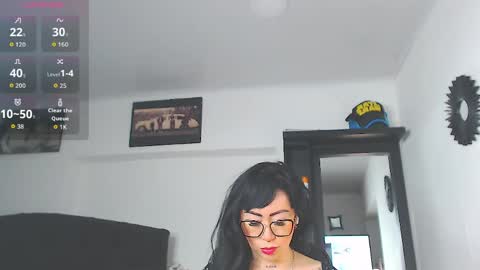 Snapshot of vicky_hotmilf chatting on April 2026 10:26:01 AM Vicky online show from April 2026 10:26:01 AM