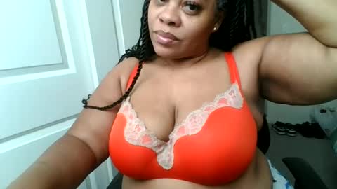Snapshot of vickycake chatting on January 2025 10:08:02 PM Vicky Cake online show from January 2025 10:08:02 PM